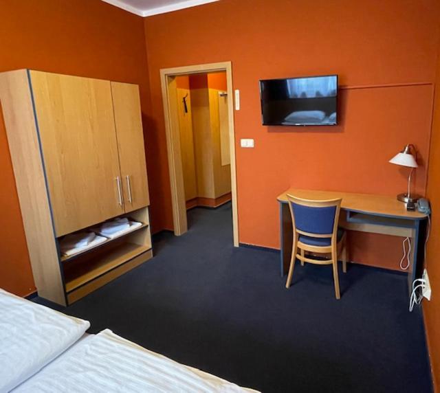 Hotel U Milina מראה חיצוני תמונה